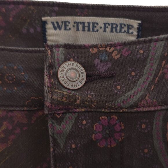 Free People We The Free Just Float On Printed Flare Jeans sz 31 Chocolate Combo - Picture 5 of 15